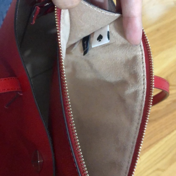 Kate Spade tote with wristlet - Picture 10 of 10